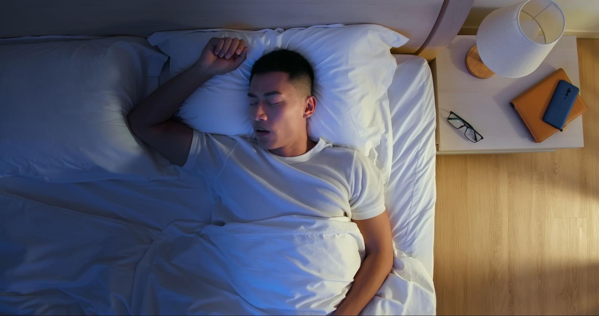 睡眠中の呼吸をイメージした写真